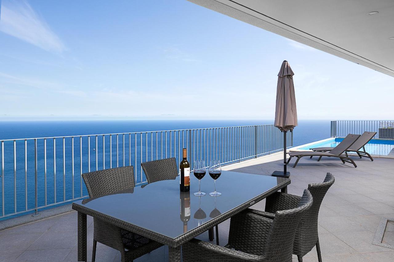 Peak A Boo Private Heated Pool And Private Parking Villa Camara de Lobos Exterior photo