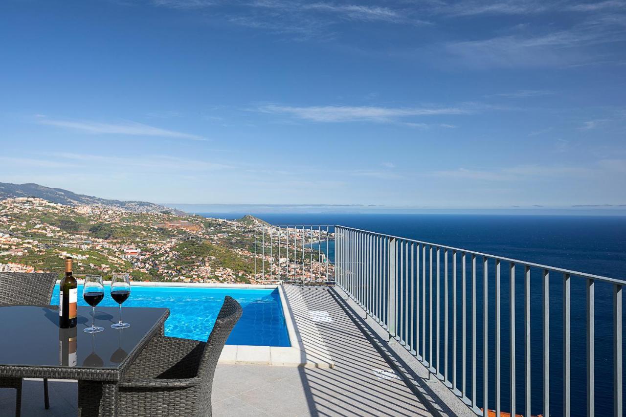 Peak A Boo Private Heated Pool And Private Parking Villa Camara de Lobos Exterior photo